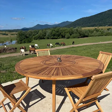 キャンプ場 Relais Equestre Du Neufeld - Roulotte Nature *