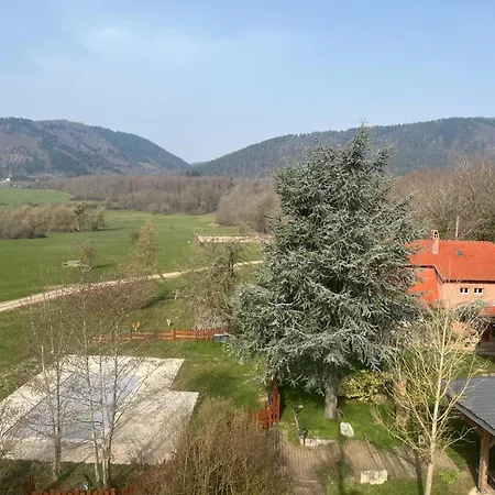 Relais Equestre Du Neufeld - Roulotte Nature